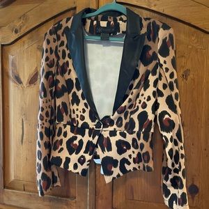 ❣️ 4/$20 Kardashian cheetah print Jacket
